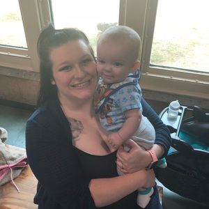 Meet your Posher, Alesha